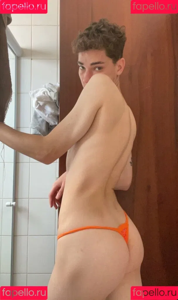 Femboyzx ???? Onlyfans Photo Gallery 
