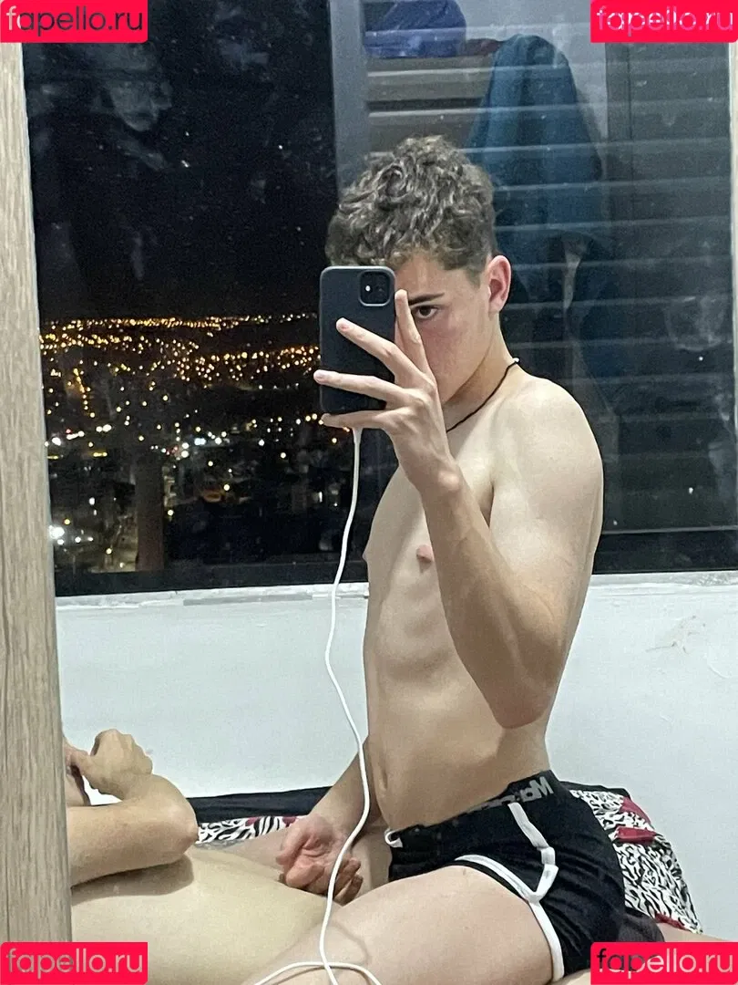 Femboyzx ???? Onlyfans Photo Gallery 