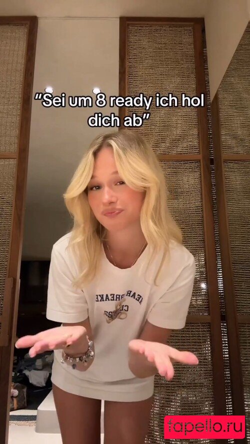 Aurelia Lu Nude Onlyfans Photo 23
