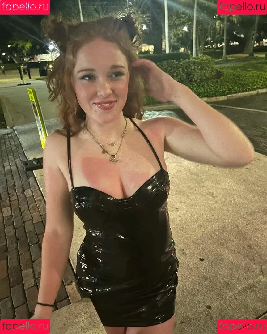 Kenziemahar Onlyfans Photo Gallery 