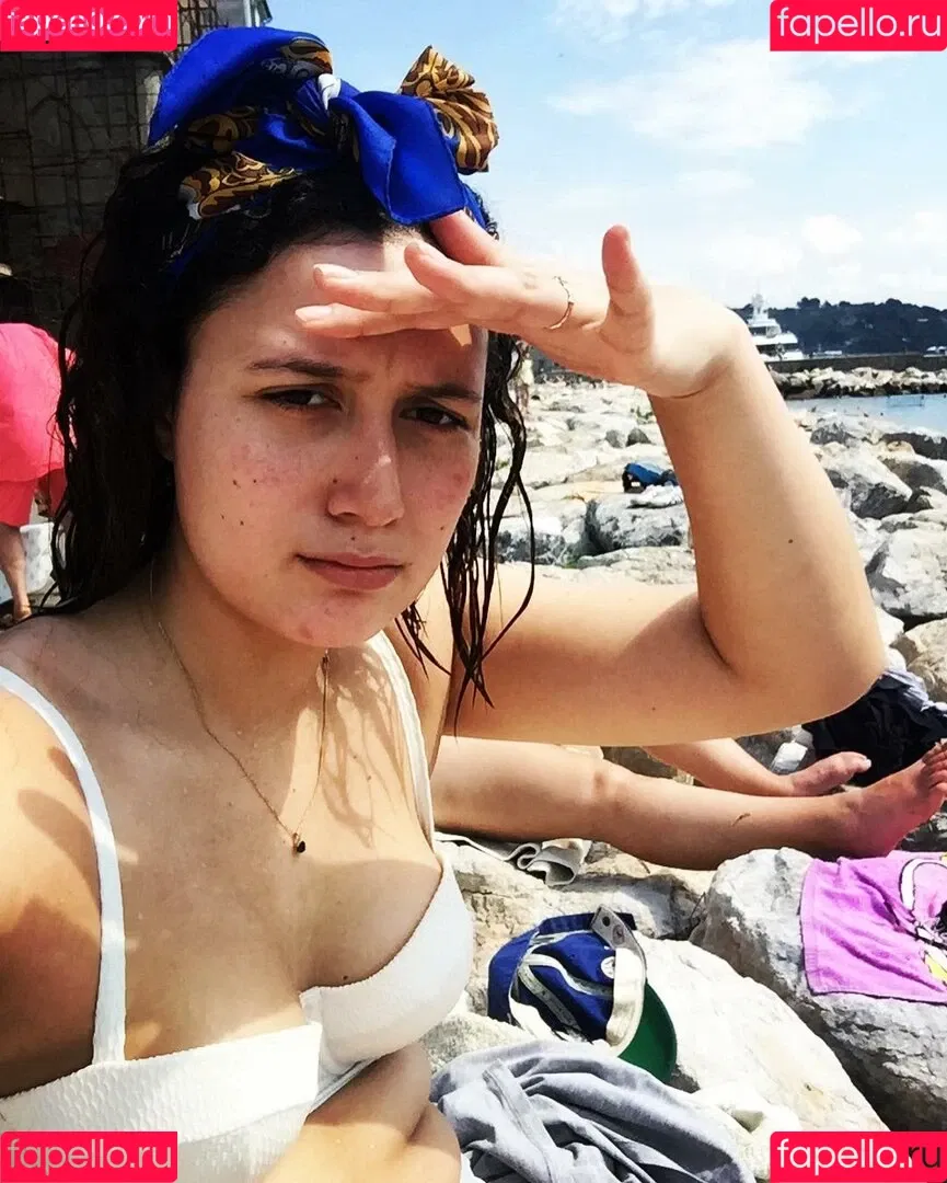 Rose Matafeo Onlyfans Photo Gallery 