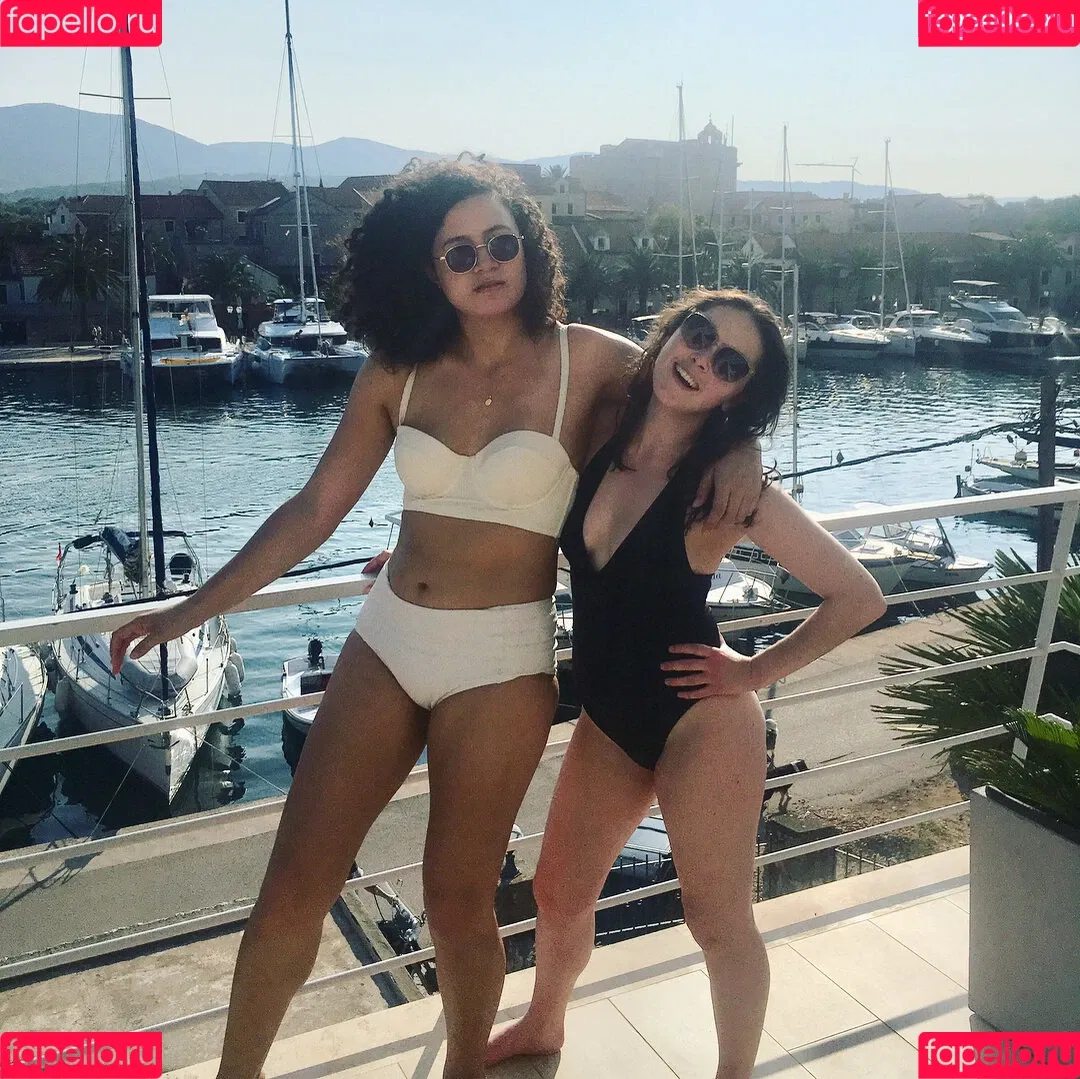 Rose Matafeo Onlyfans Photo Gallery 