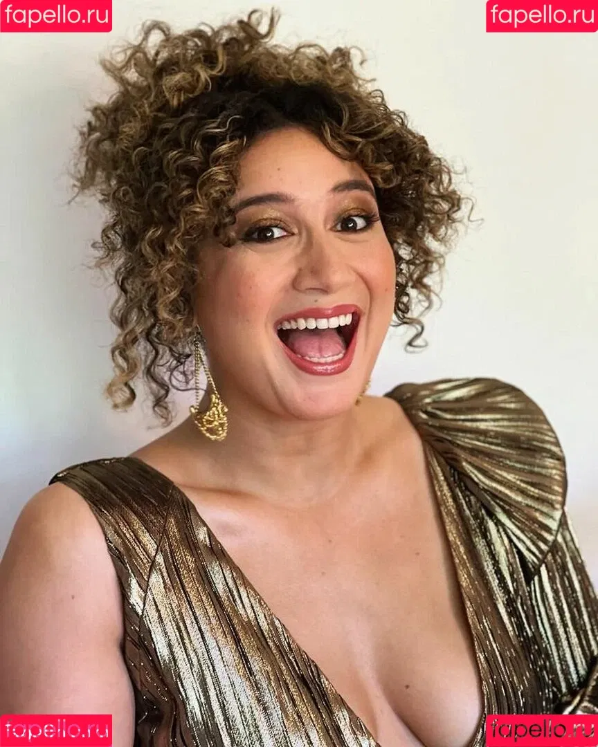 Rose Matafeo Onlyfans Photo Gallery 
