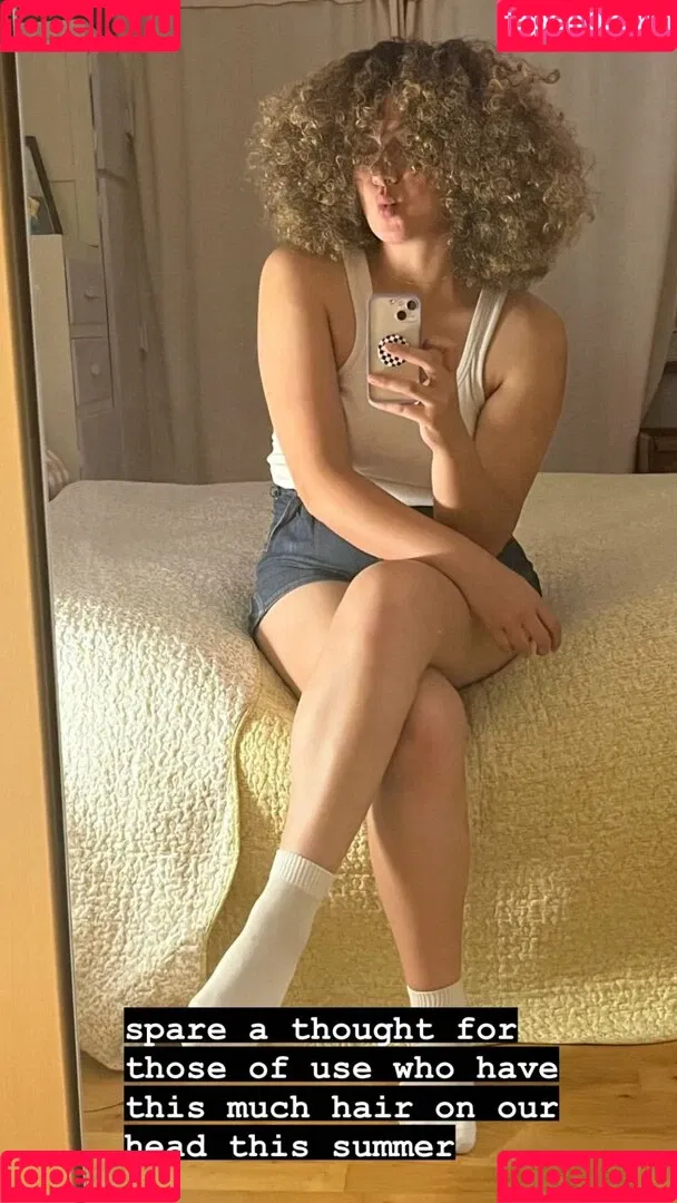Rose Matafeo Onlyfans Photo Gallery 