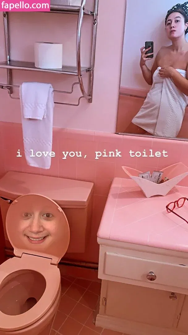 Rose Matafeo Onlyfans Photo Gallery 