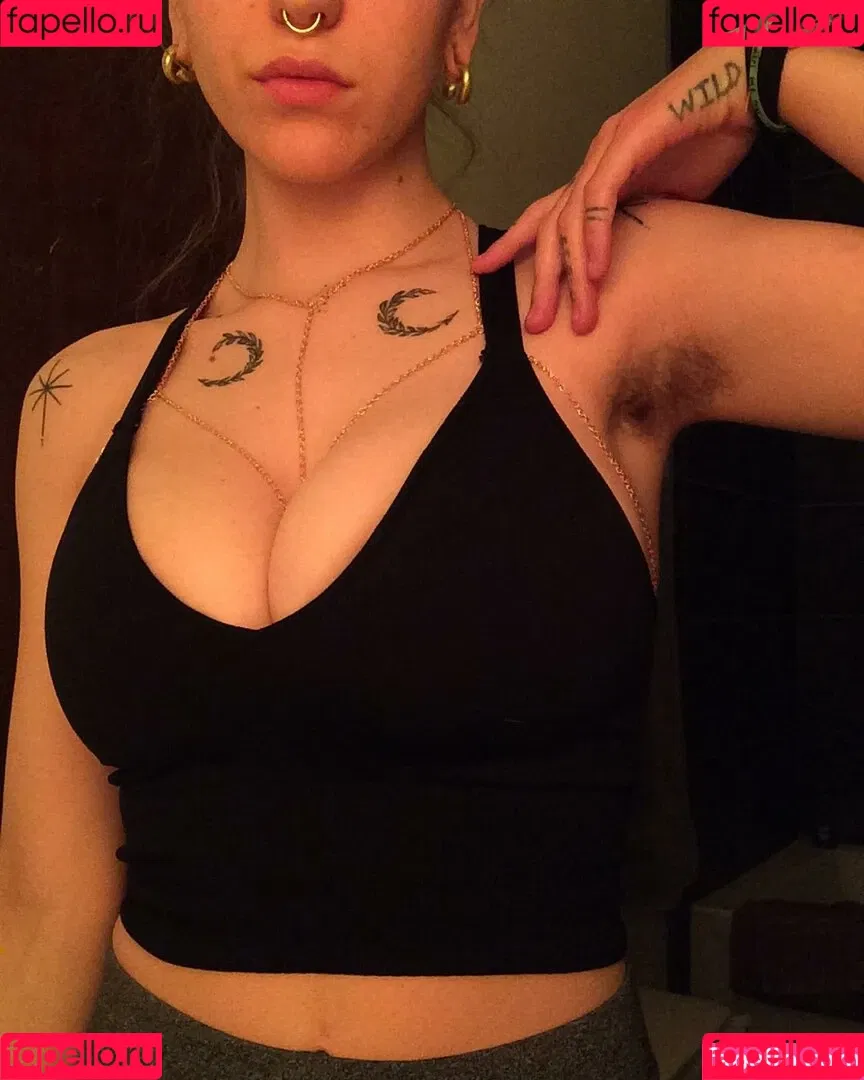 bigtiddiewerekitty Onlyfans Photo Gallery 