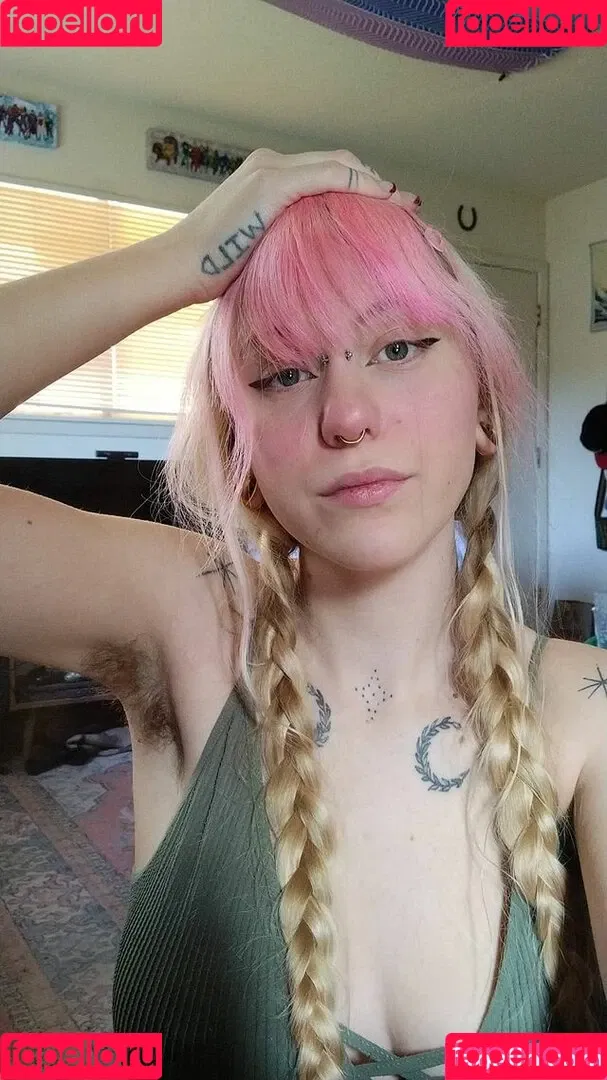 bigtiddiewerekitty Onlyfans Photo Gallery 