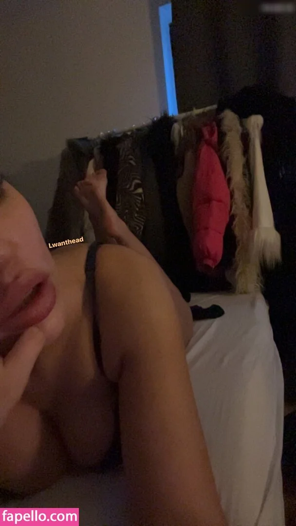 Mandukyo Lwanthead Onlyfans Photo Gallery 