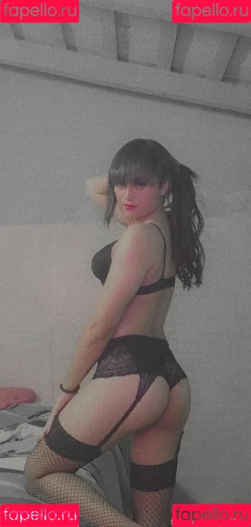 juli91c Onlyfans Photo Gallery 
