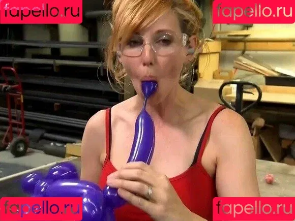 Kari Byron Onlyfans Photo Gallery 
