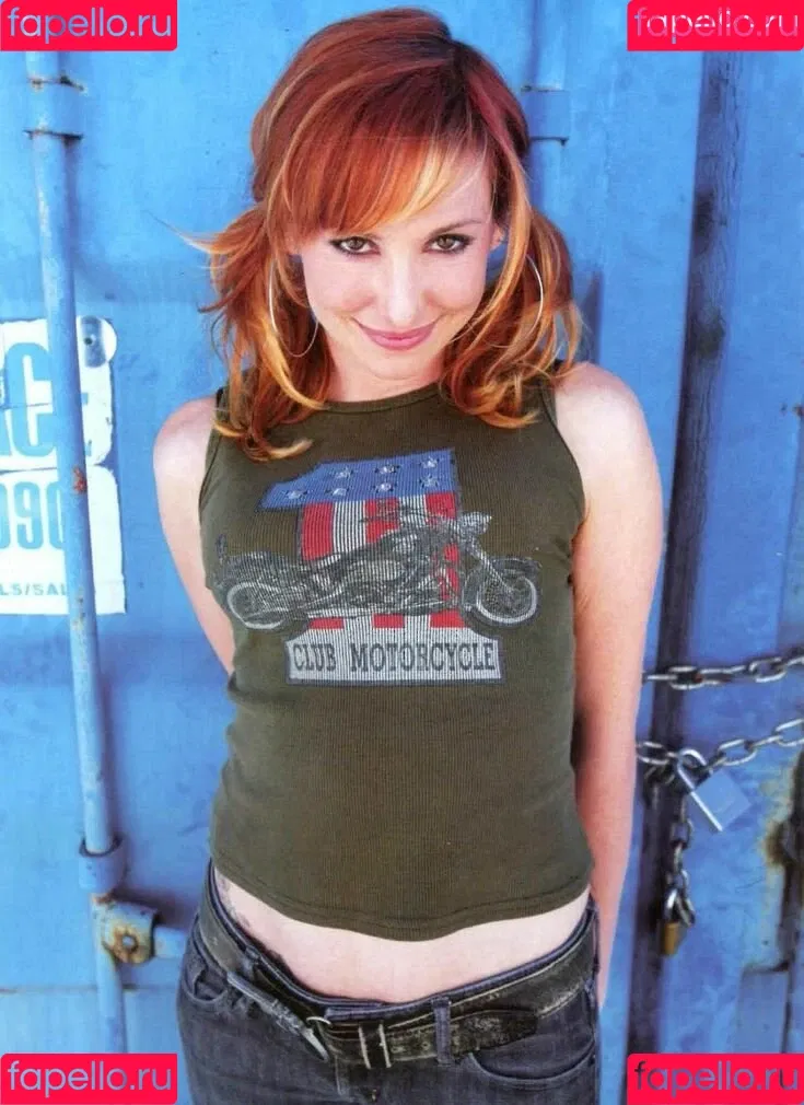 Kari Byron Onlyfans Photo Gallery 
