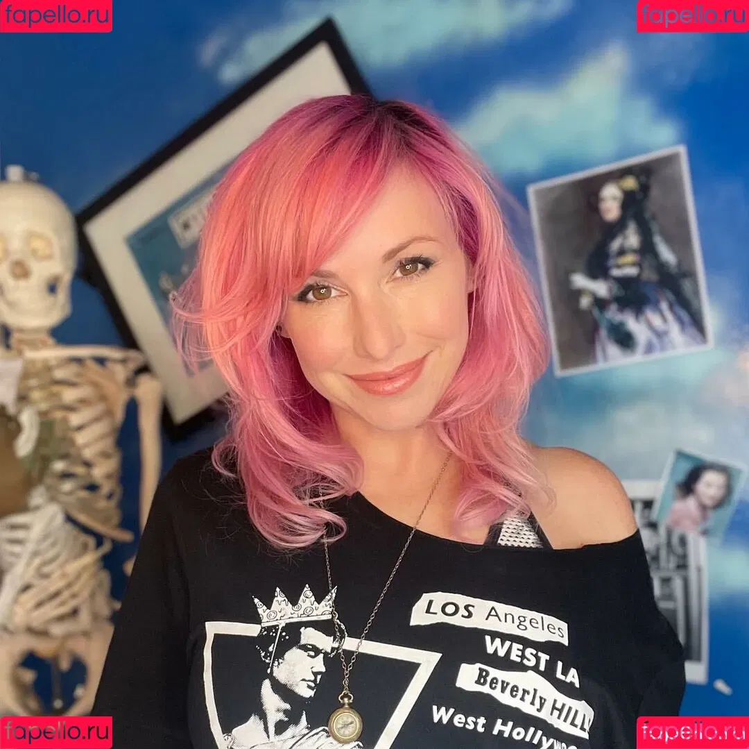 Kari Byron Onlyfans Photo Gallery 