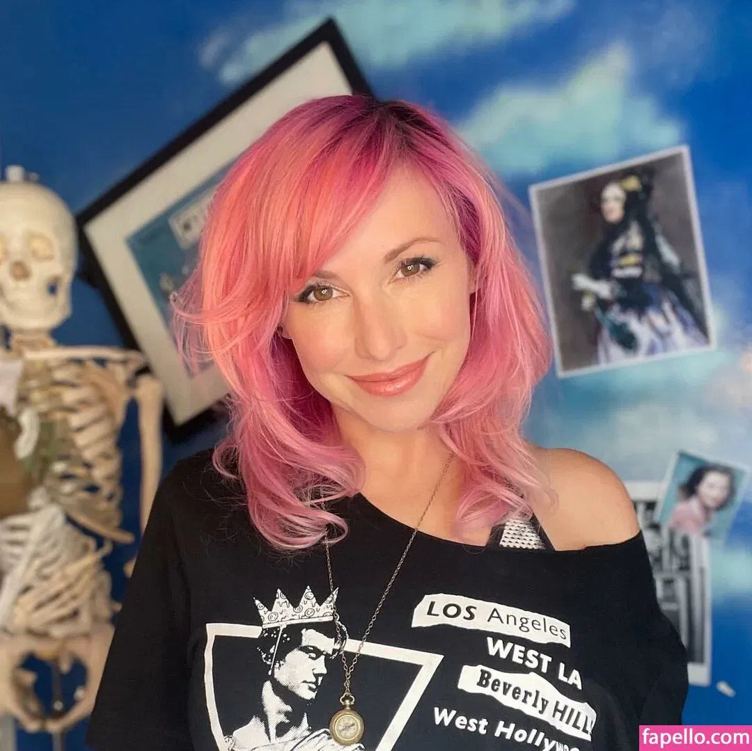 Kari Byron Onlyfans Photo Gallery 