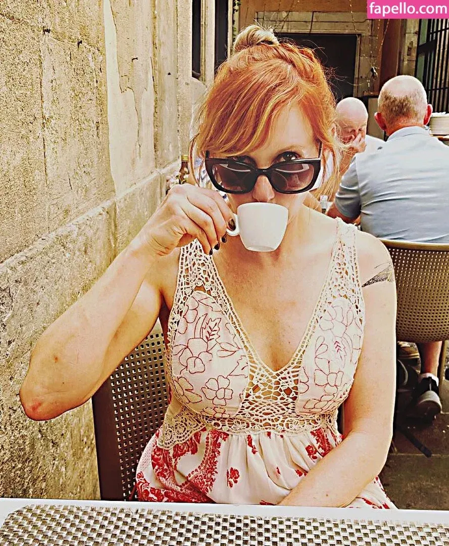 Kari Byron Onlyfans Photo Gallery 