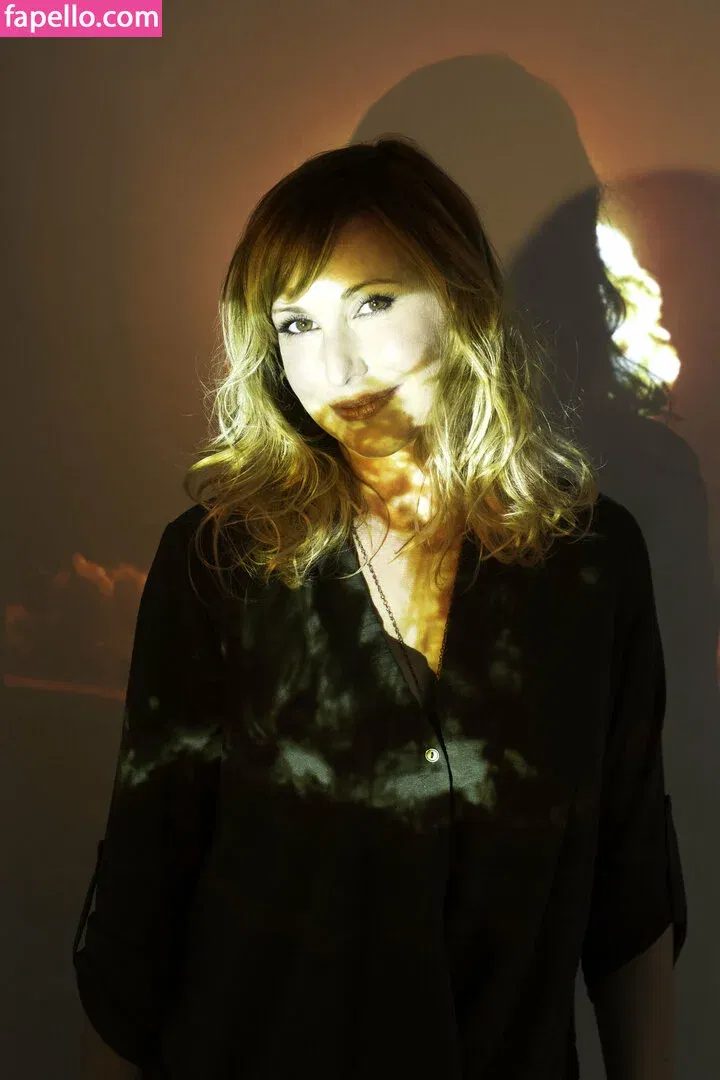 Kari Byron Onlyfans Photo Gallery 