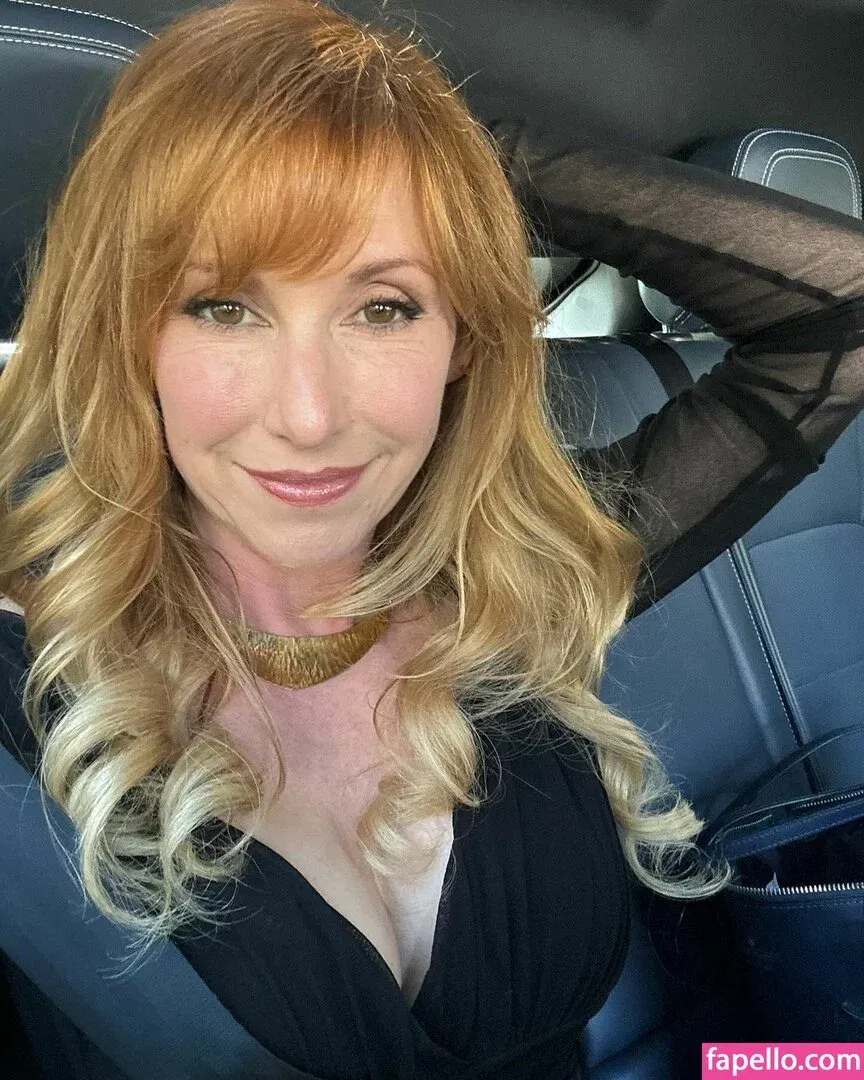 Kari Byron Onlyfans Photo Gallery 