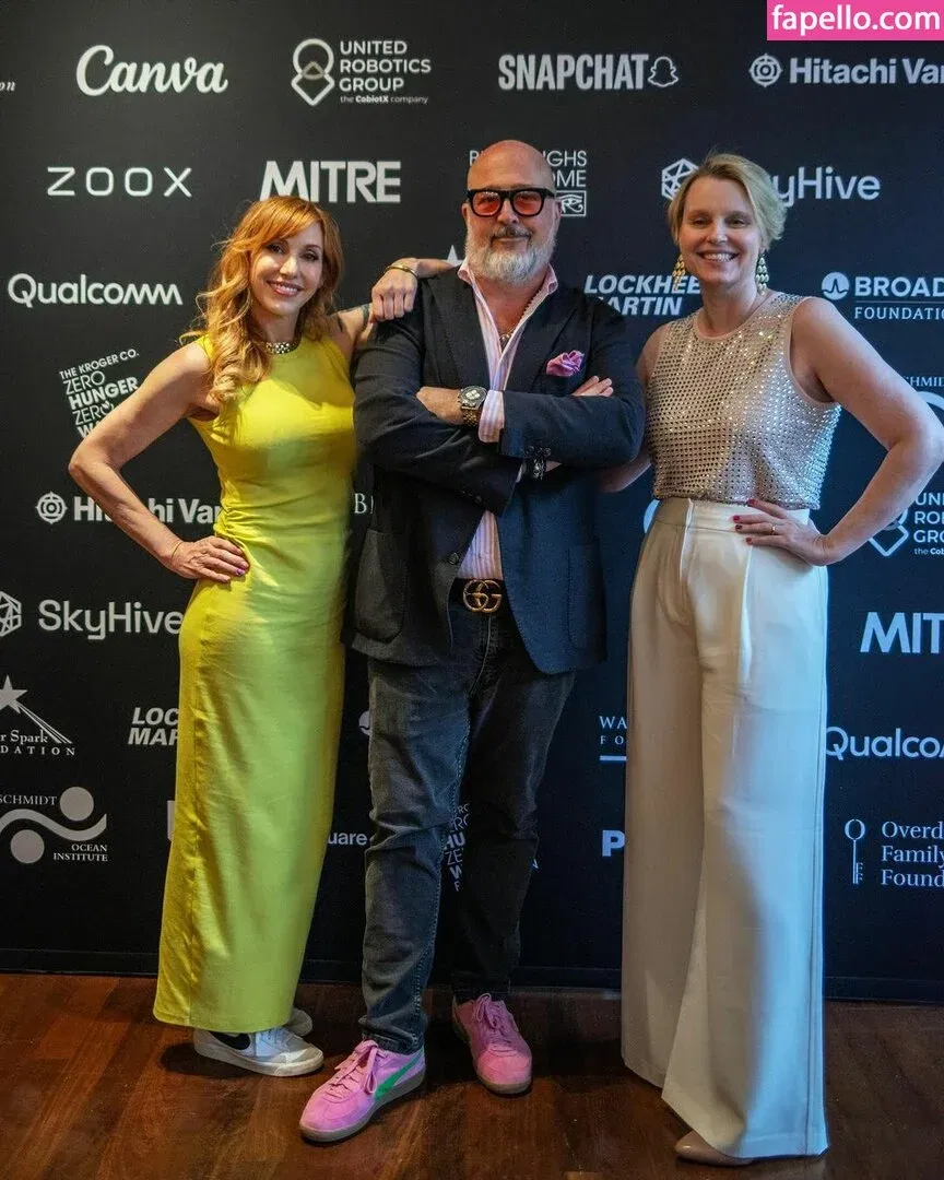 Kari Byron Onlyfans Photo Gallery 