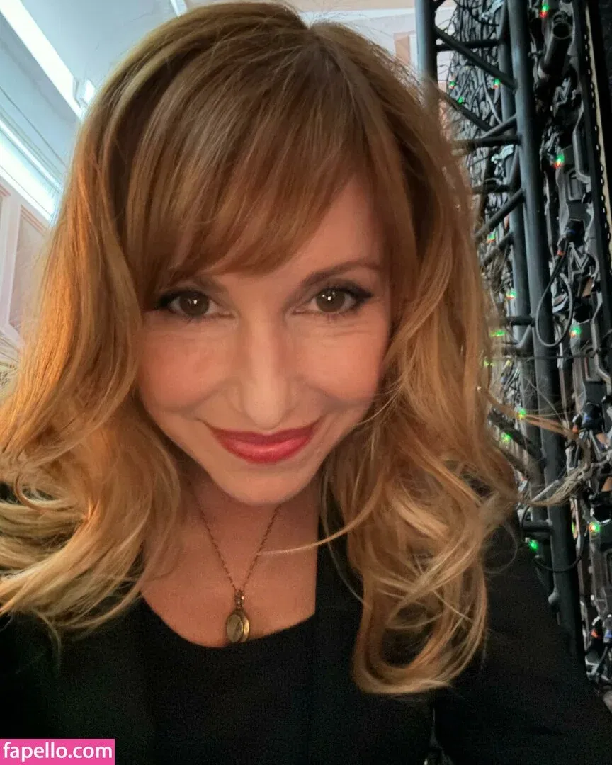 Kari Byron Onlyfans Photo Gallery 