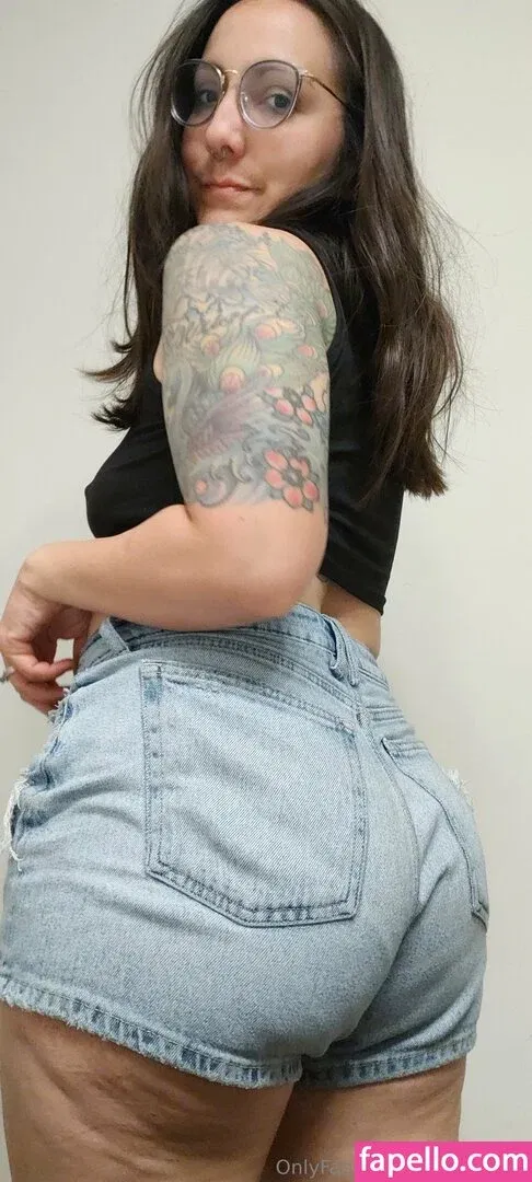 BriNaturally Onlyfans Photo Gallery 