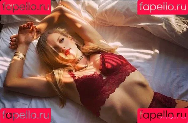 Dream Girlfriend Onlyfans Photo Gallery 