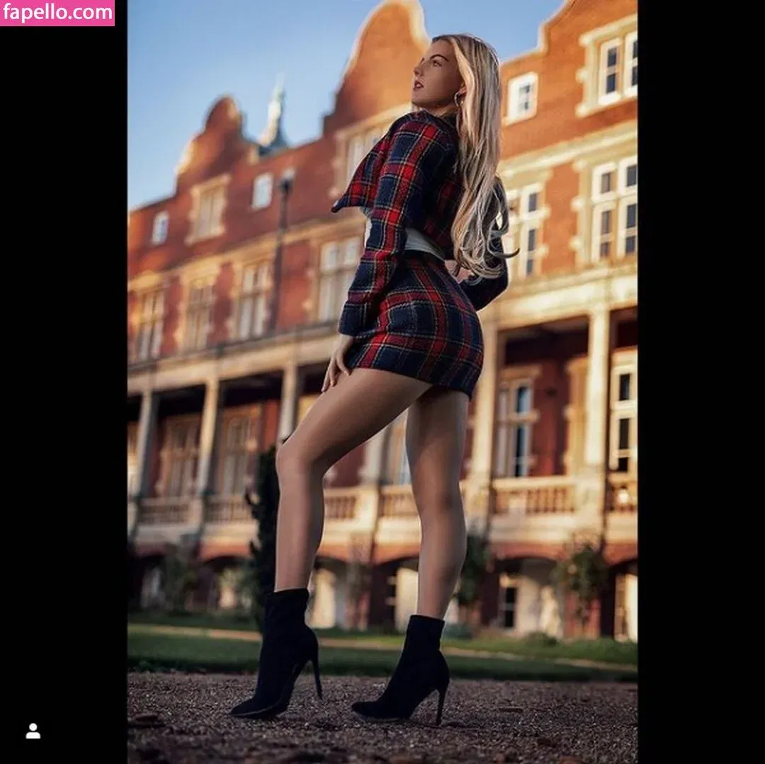 Dream Girlfriend Onlyfans Photo Gallery 