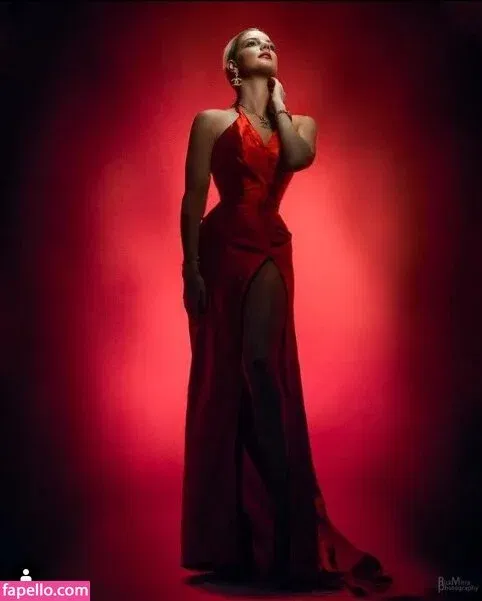 Dream Girlfriend Onlyfans Photo Gallery 