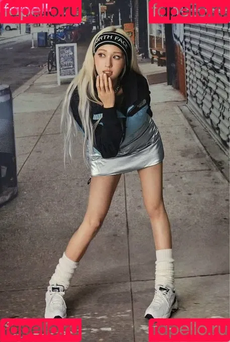 Jeon Somi Onlyfans Photo Gallery 