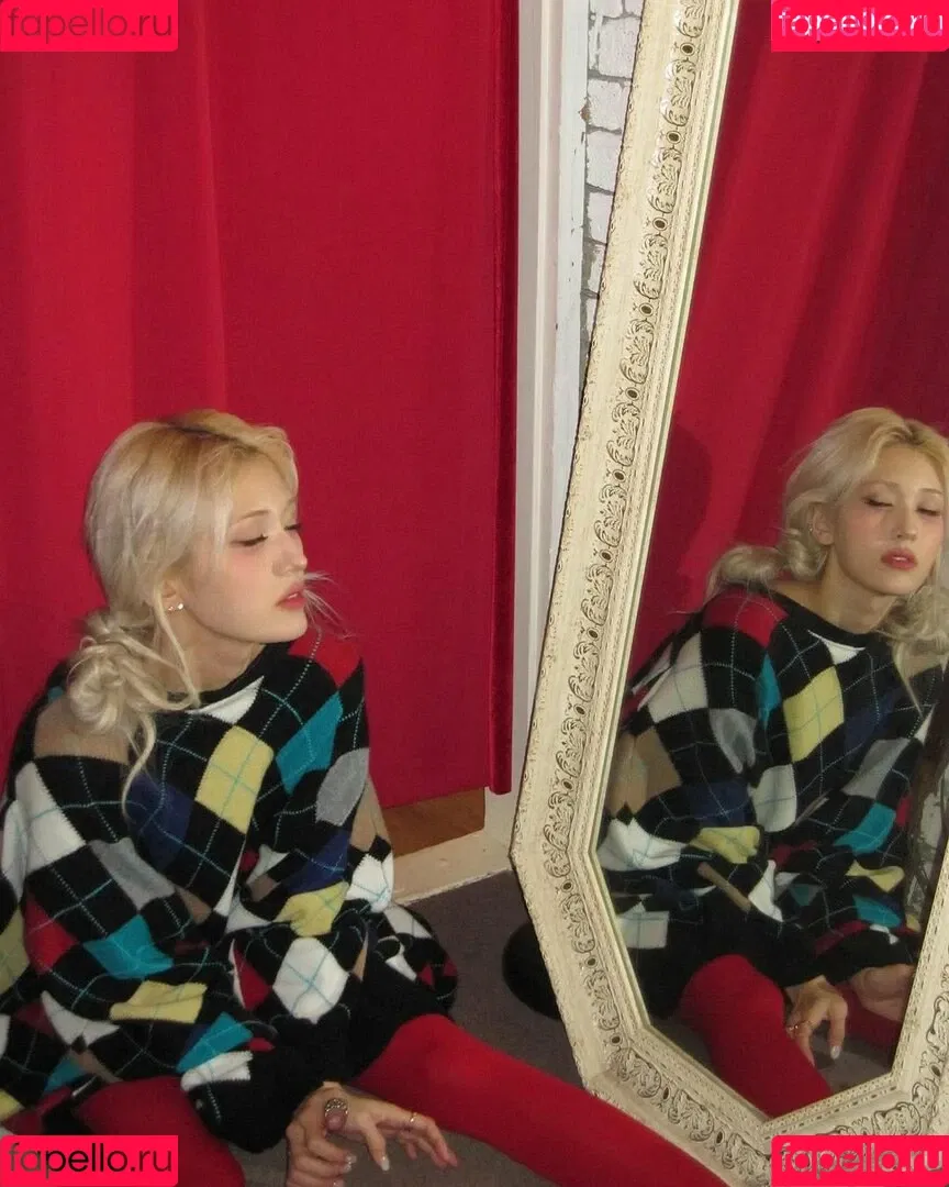 Jeon Somi Onlyfans Photo Gallery 