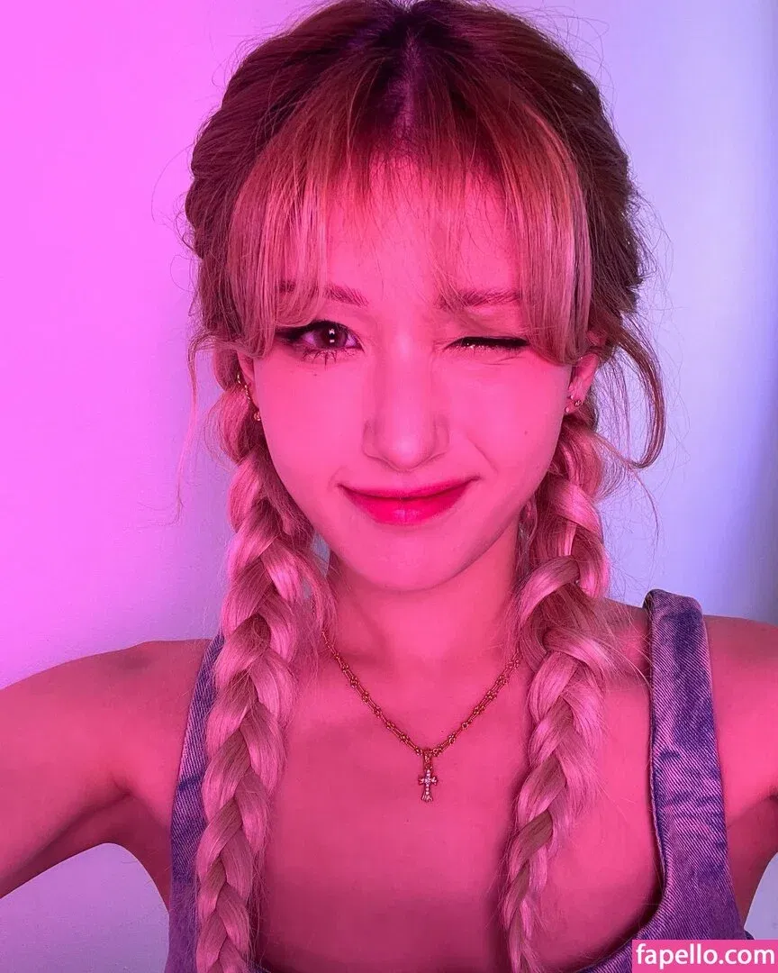 Jeon Somi Onlyfans Photo Gallery 