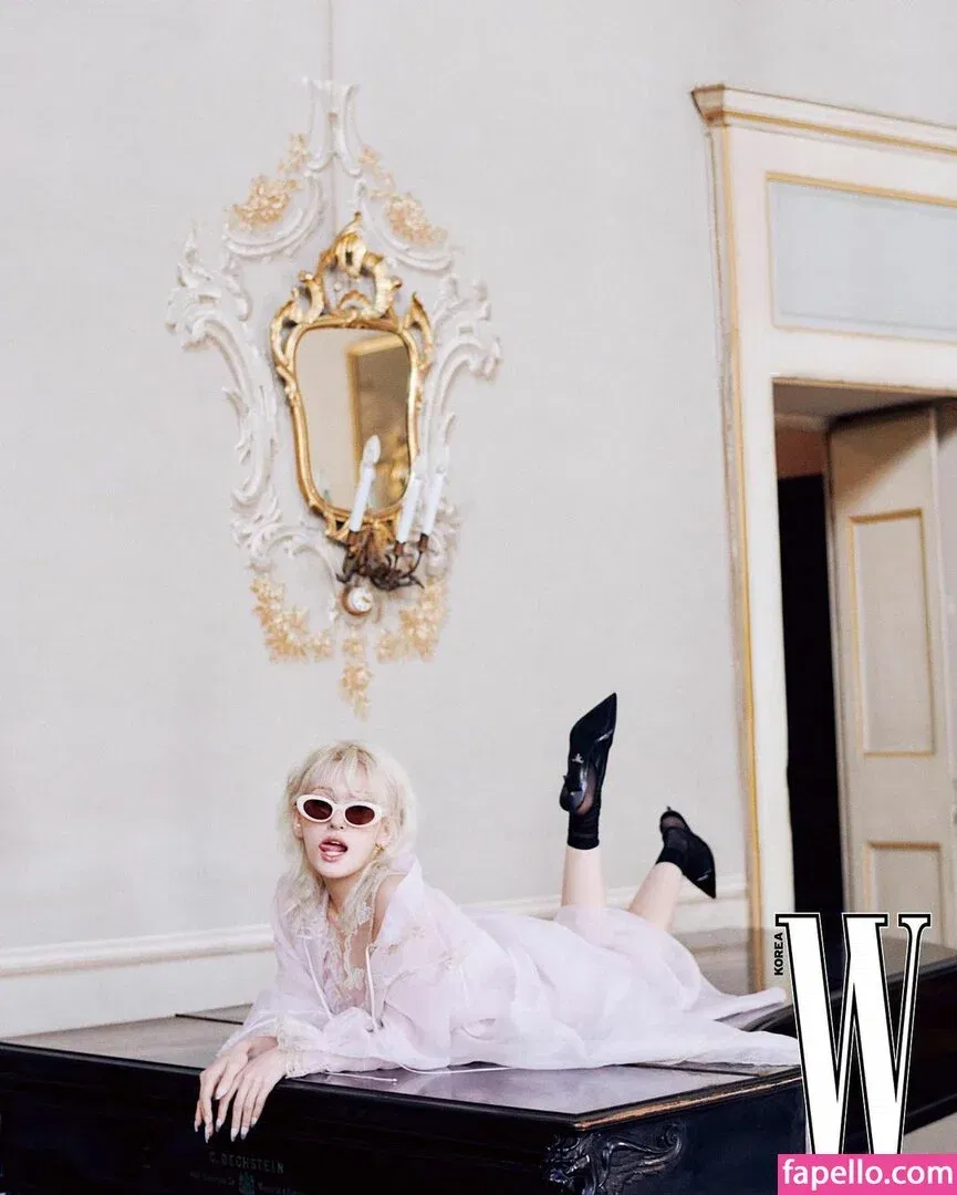 Jeon Somi Onlyfans Photo Gallery 