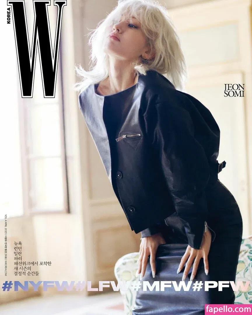 Jeon Somi Onlyfans Photo Gallery 