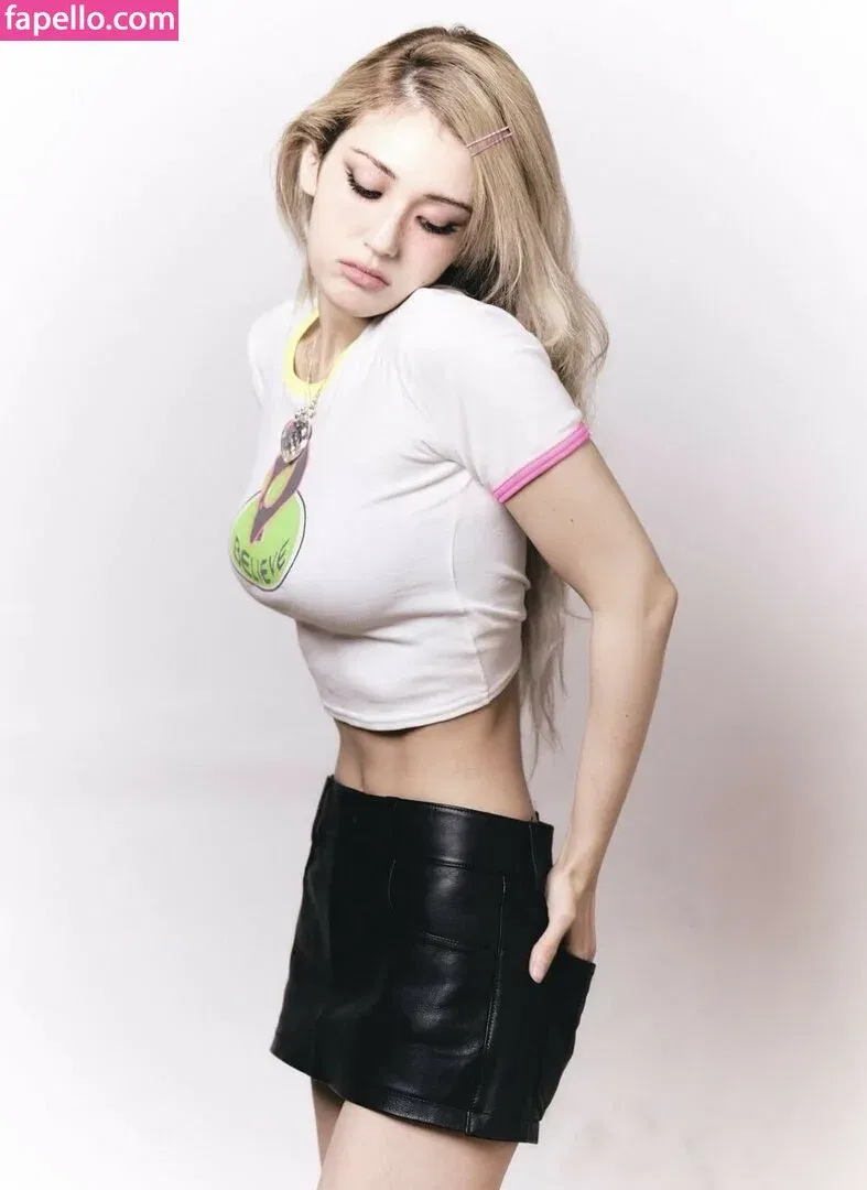 Jeon Somi Onlyfans Photo Gallery 