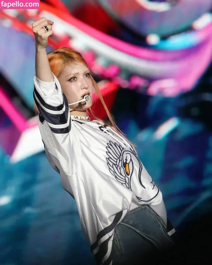 Jeon Somi Onlyfans Photo Gallery 