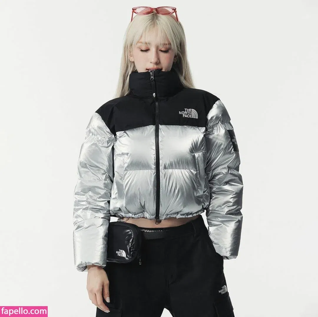 Jeon Somi Onlyfans Photo Gallery 