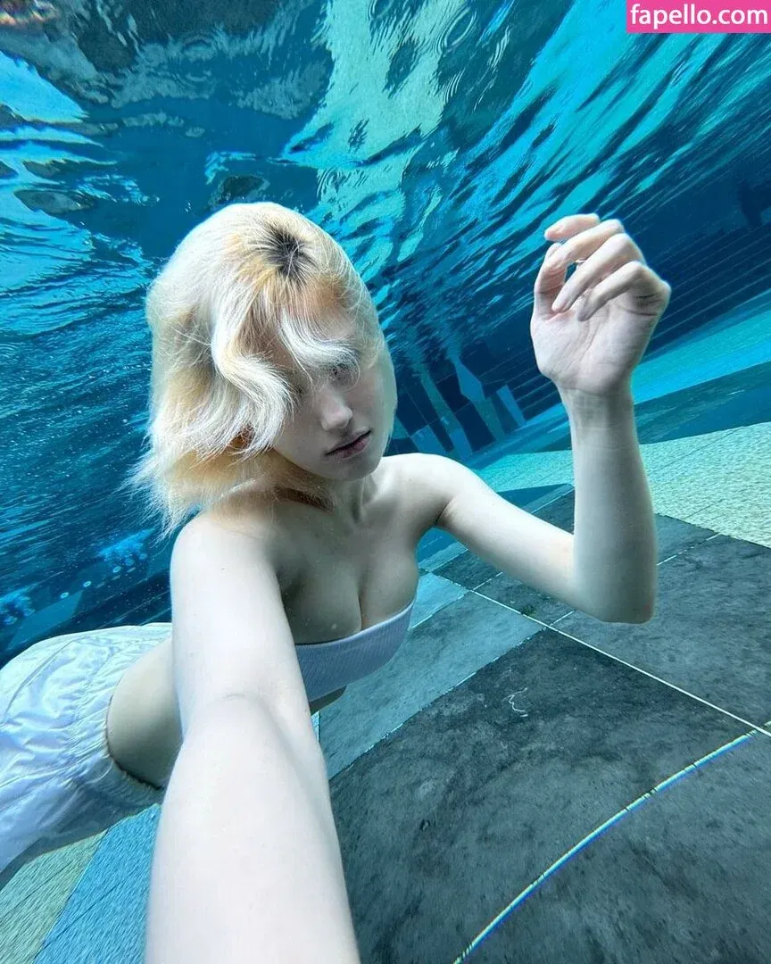 Jeon Somi Onlyfans Photo Gallery 