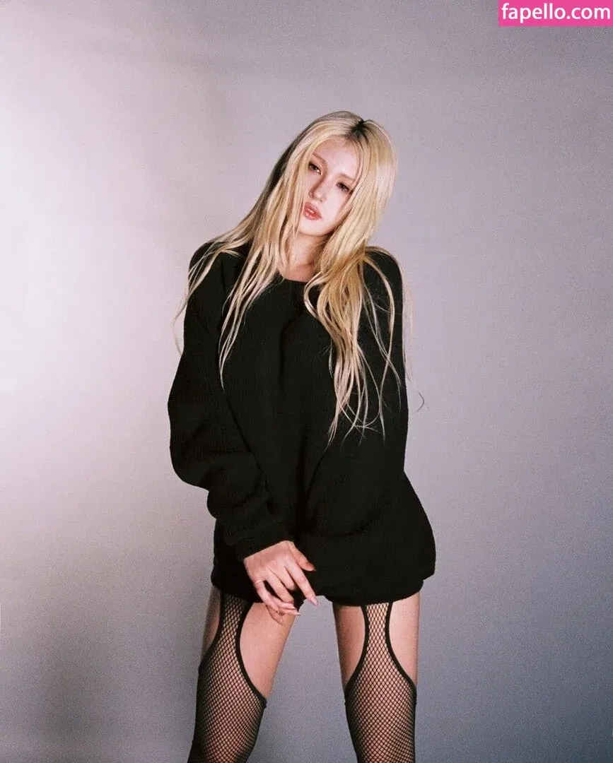 Jeon Somi Onlyfans Photo Gallery 