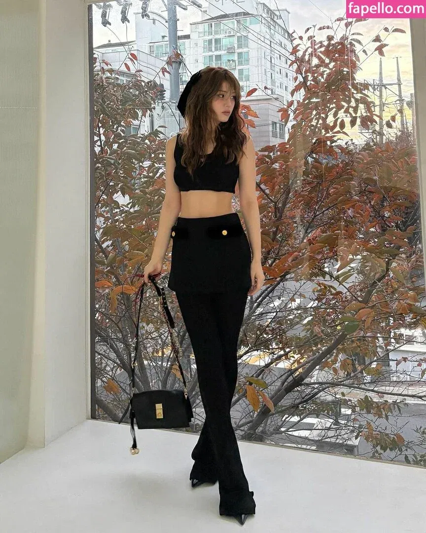 Jeon Somi Onlyfans Photo Gallery 