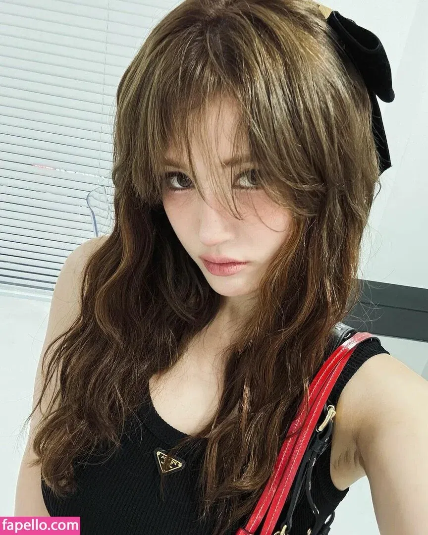 Jeon Somi Onlyfans Photo Gallery 