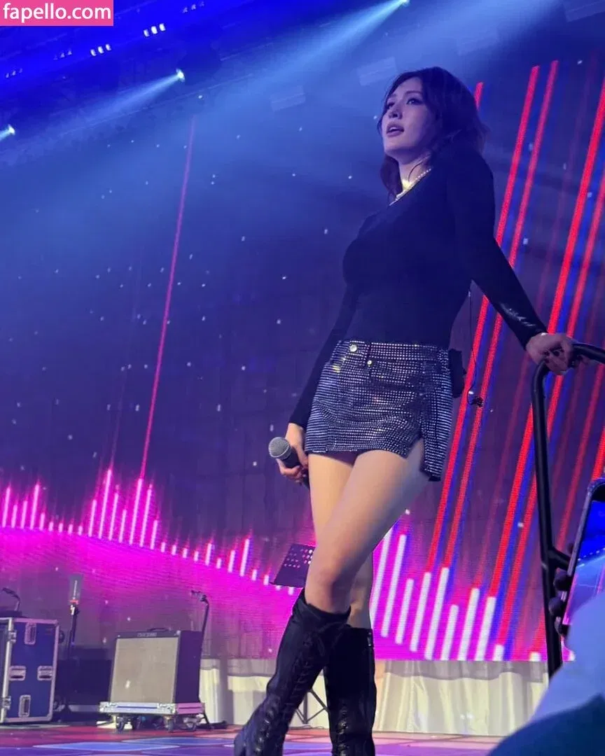 Jeon Somi Onlyfans Photo Gallery 