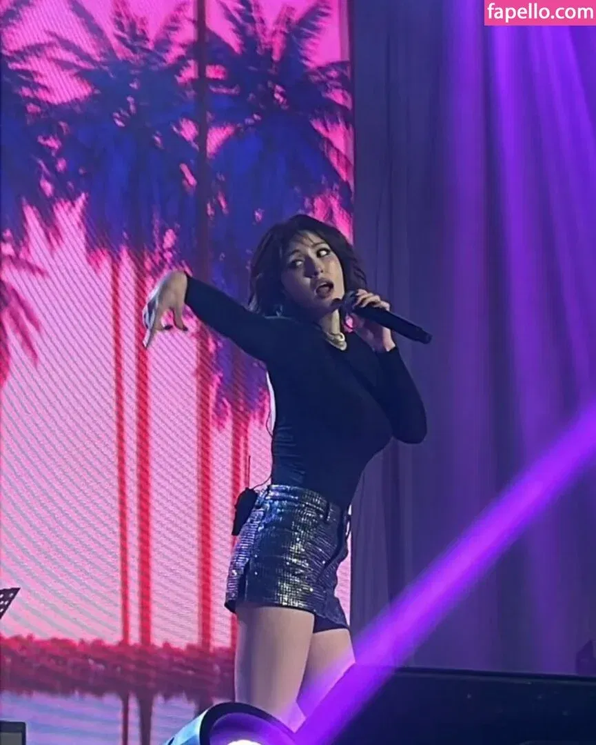 Jeon Somi Onlyfans Photo Gallery 