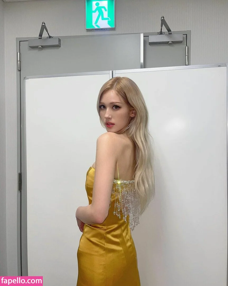 Jeon Somi Onlyfans Photo Gallery 