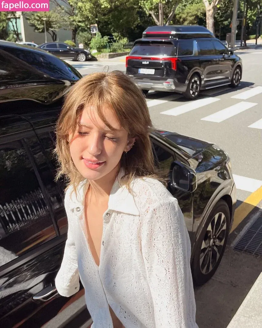 Jeon Somi Onlyfans Photo Gallery 