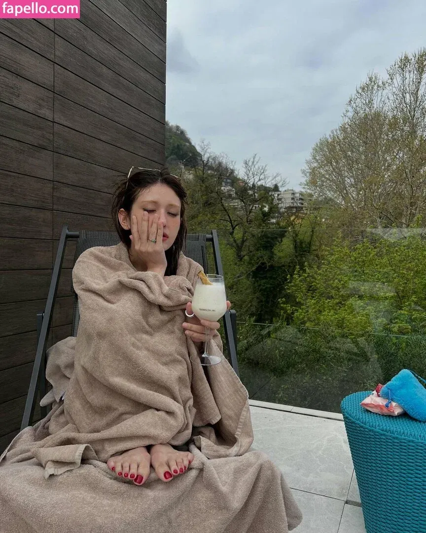 Jeon Somi Onlyfans Photo Gallery 