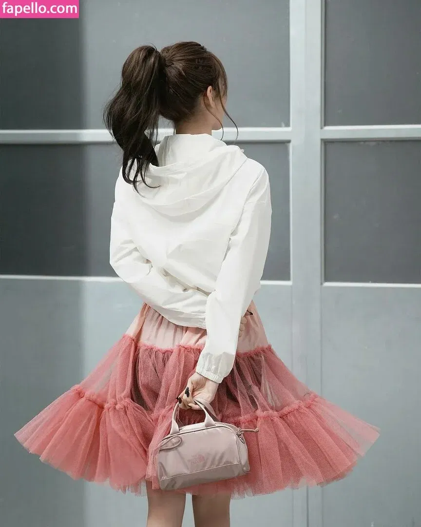 Jeon Somi Onlyfans Photo Gallery 