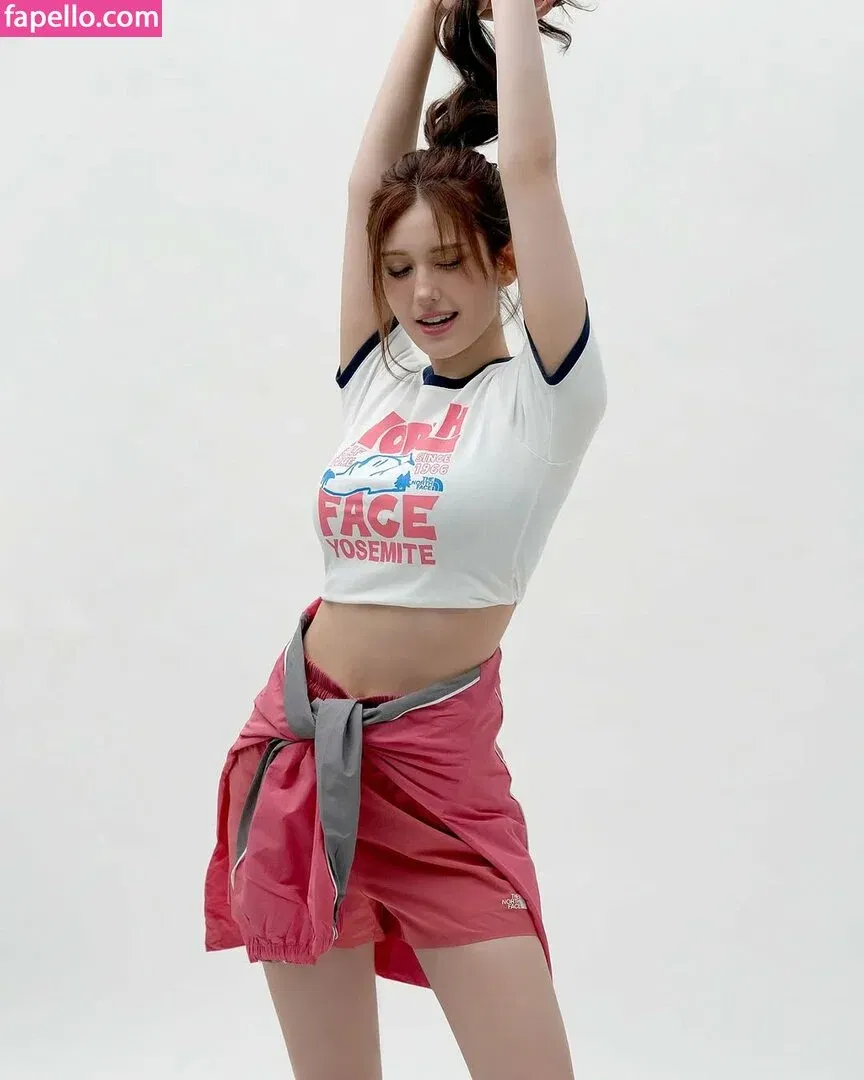 Jeon Somi Onlyfans Photo Gallery 