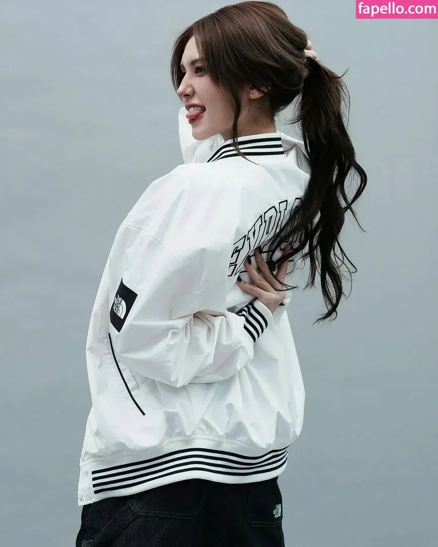 Jeon Somi Onlyfans Photo Gallery 