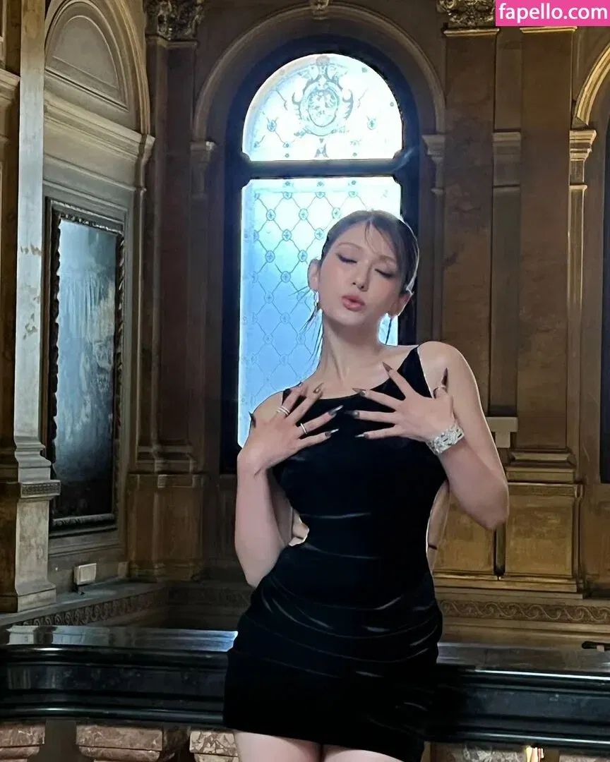 Jeon Somi Onlyfans Photo Gallery 