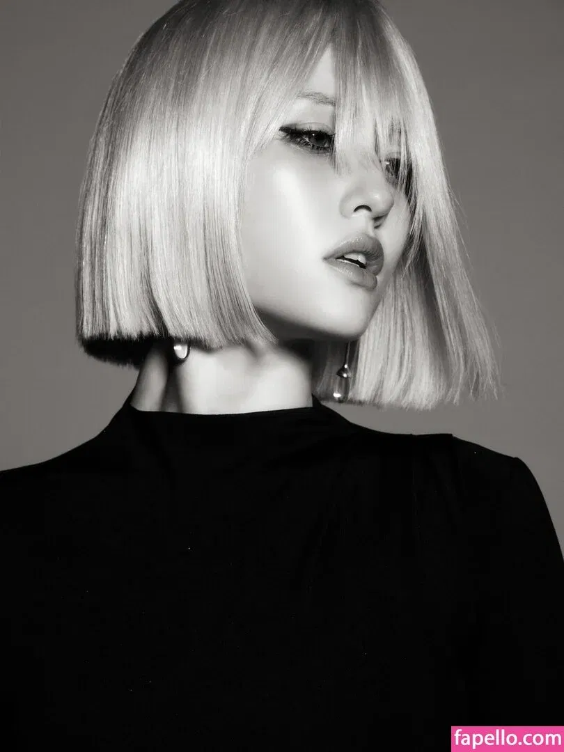 Jeon Somi Onlyfans Photo Gallery 