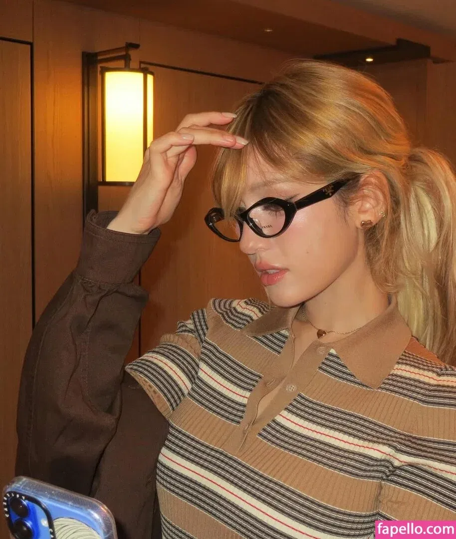 Jeon Somi Onlyfans Photo Gallery 