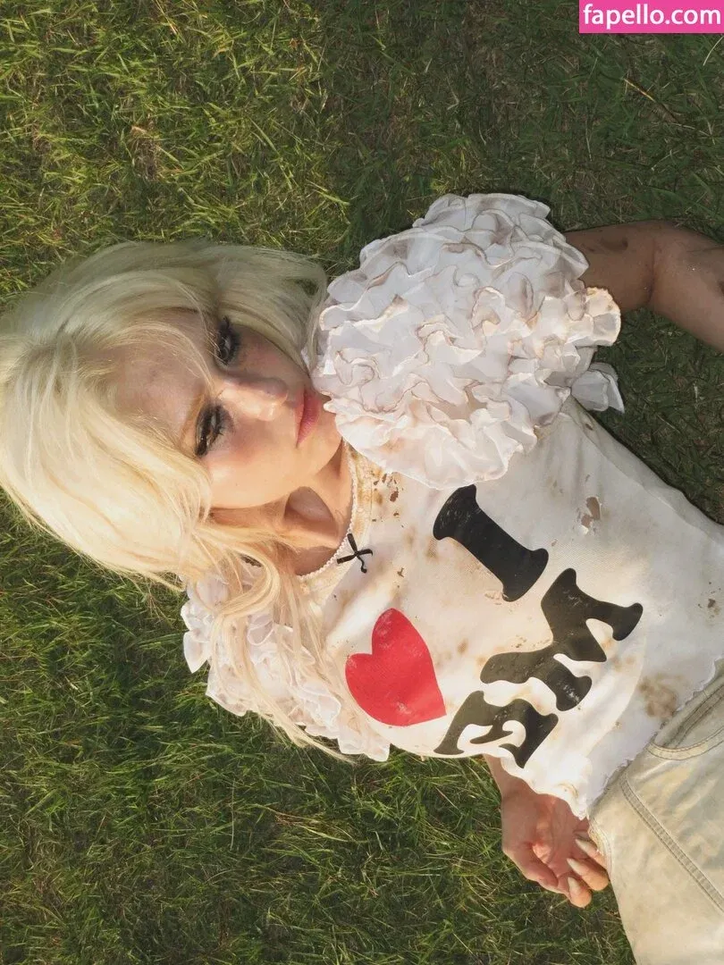 Jeon Somi Onlyfans Photo Gallery 